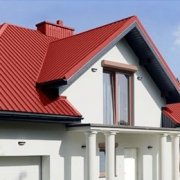 Технология монтажа кровли из металлопрофиля: детальный пошаговый инструктаж