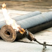 Газовые горелки для ремонта кровли: обзор популярных моделей + советы по выбору